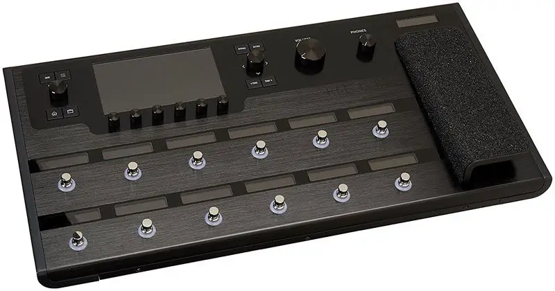 Headrush vs Helix: Which Multi-Effect Pedalboard To Choose?